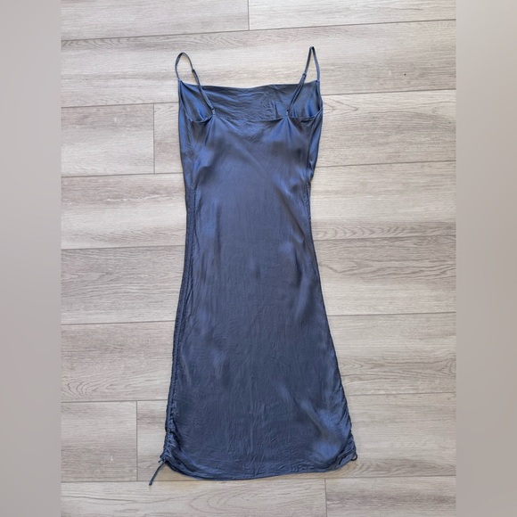 Aritzia Wilfred Dress Davina Ruched Side Cowl Neck Silky Cupro Gray Blue Sexy XS - Picture 3 of 11